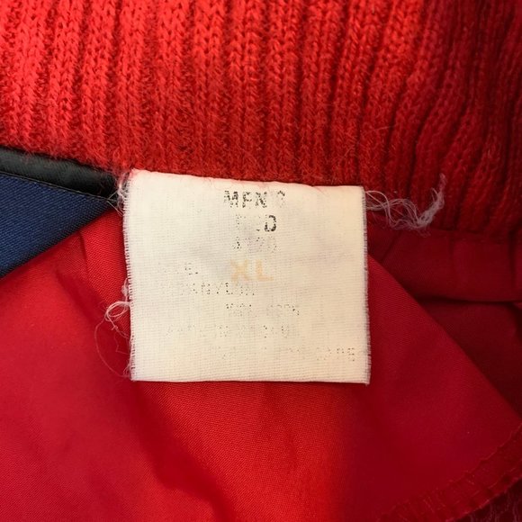 Woolrich Men's Red Vintage Vented Rain Jacket - Picture 11 of 11